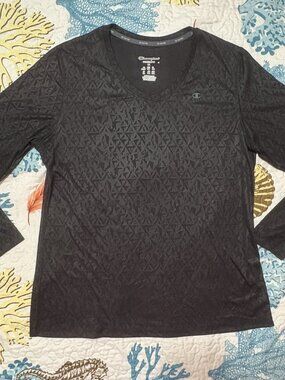 Black Long Sleeve Champion Powertrain Vapor V-neck Top